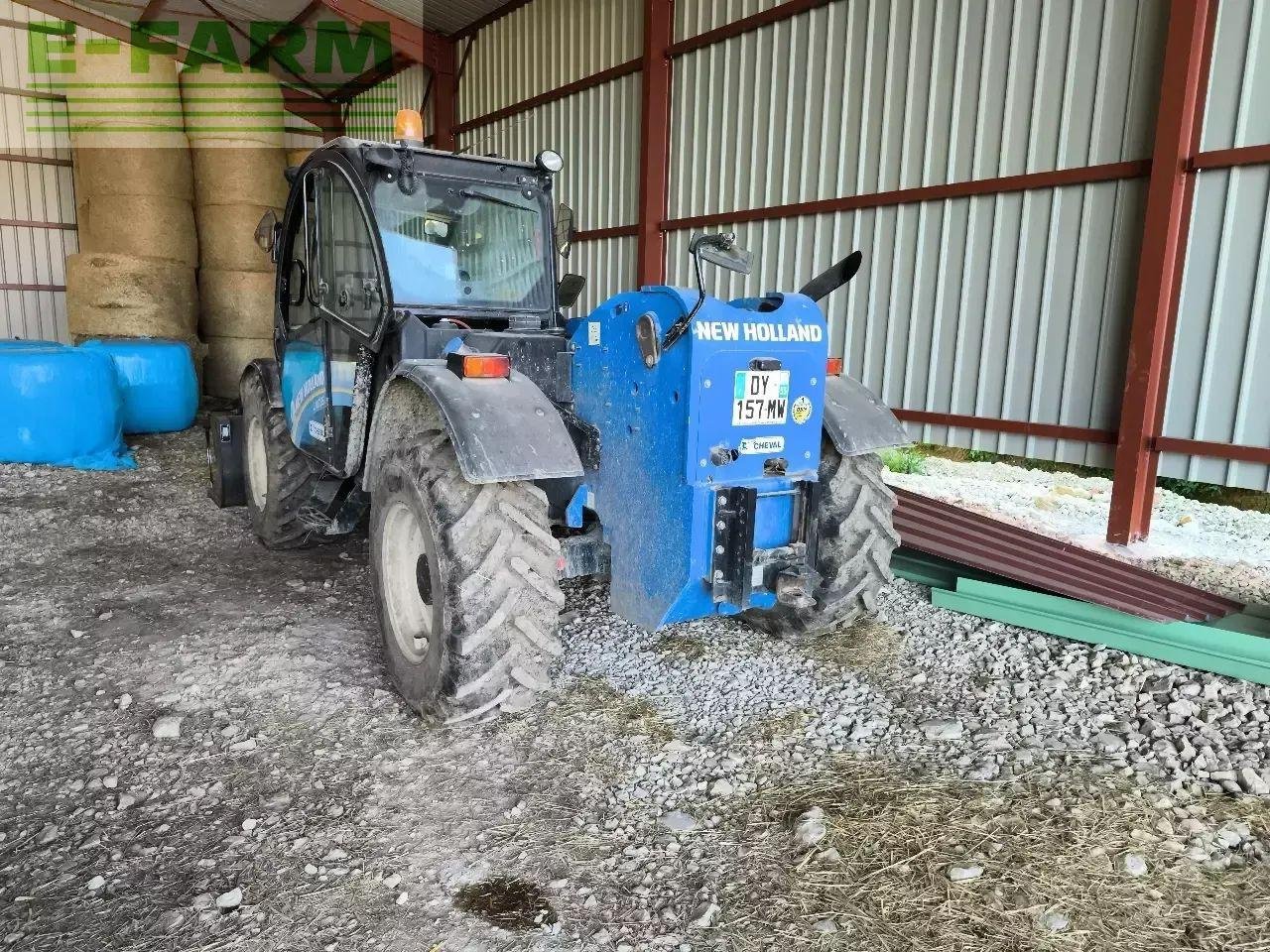 Teleskoplader des Typs New Holland lm7.35, Gebrauchtmaschine in CHAUVONCOURT (Bild 3)