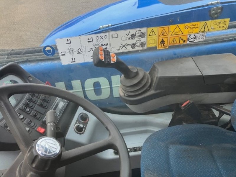 Teleskoplader typu New Holland lm7.42, Gebrauchtmaschine v Herning (Obrázek 7)