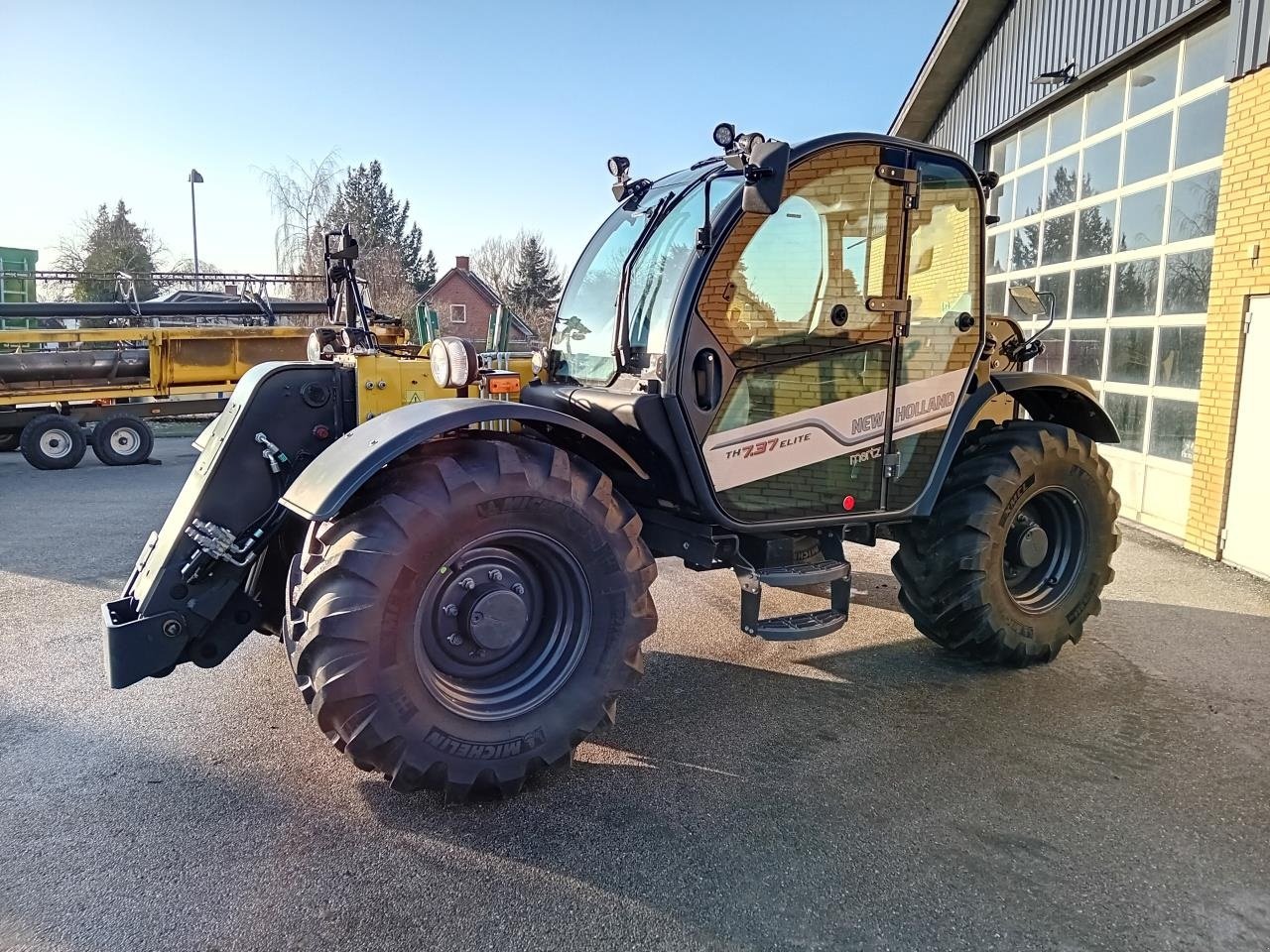Teleskoplader от тип New Holland TH 7.37, Gebrauchtmaschine в Maribo (Снимка 5)