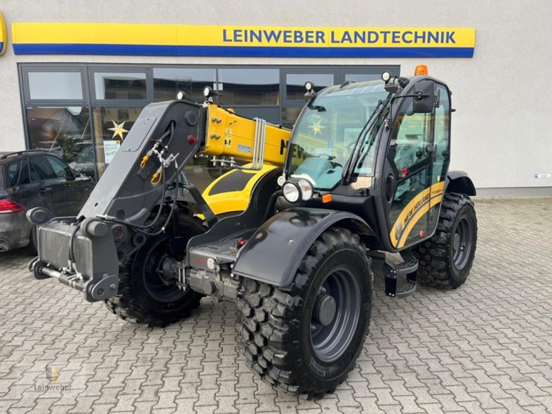 Teleskoplader des Typs New Holland TH 7.42 ELITE Demo, Neumaschine in Neuhof - Dorfborn