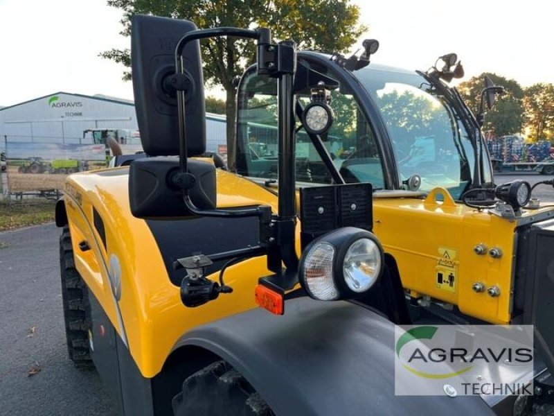 Teleskoplader of the type New Holland TH 7.42 ELITE, Gebrauchtmaschine in Meppen (Picture 11)