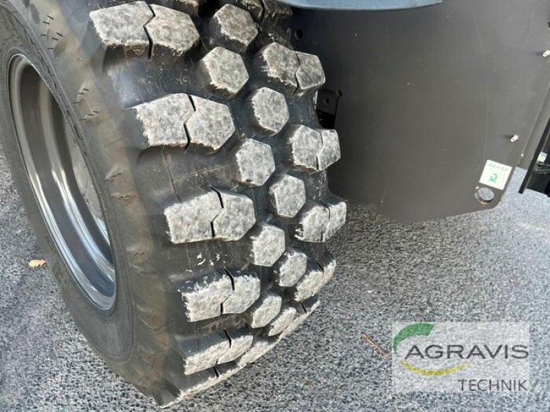 Teleskoplader of the type New Holland TH 7.42 ELITE, Gebrauchtmaschine in Meppen (Picture 15)