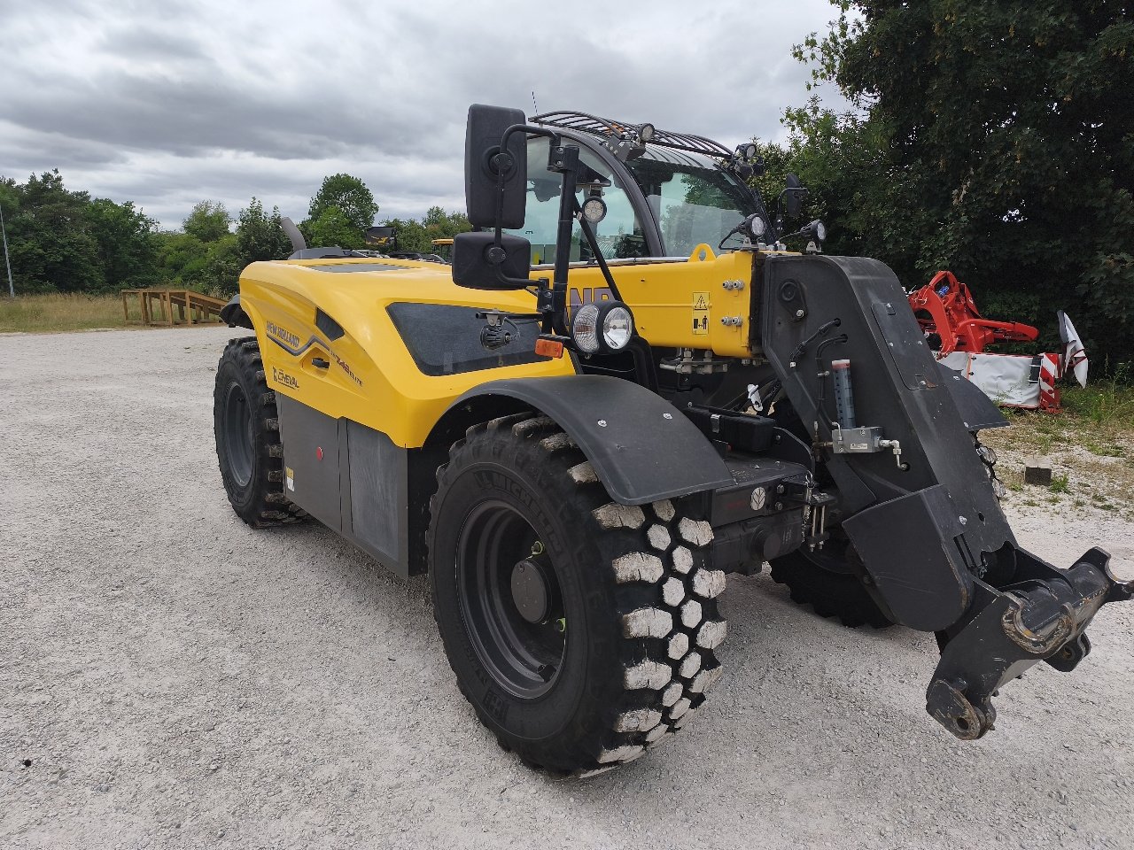 Teleskoplader typu New Holland TH 7.42 ELITE, Gebrauchtmaschine v Chauvoncourt (Obrázek 5)