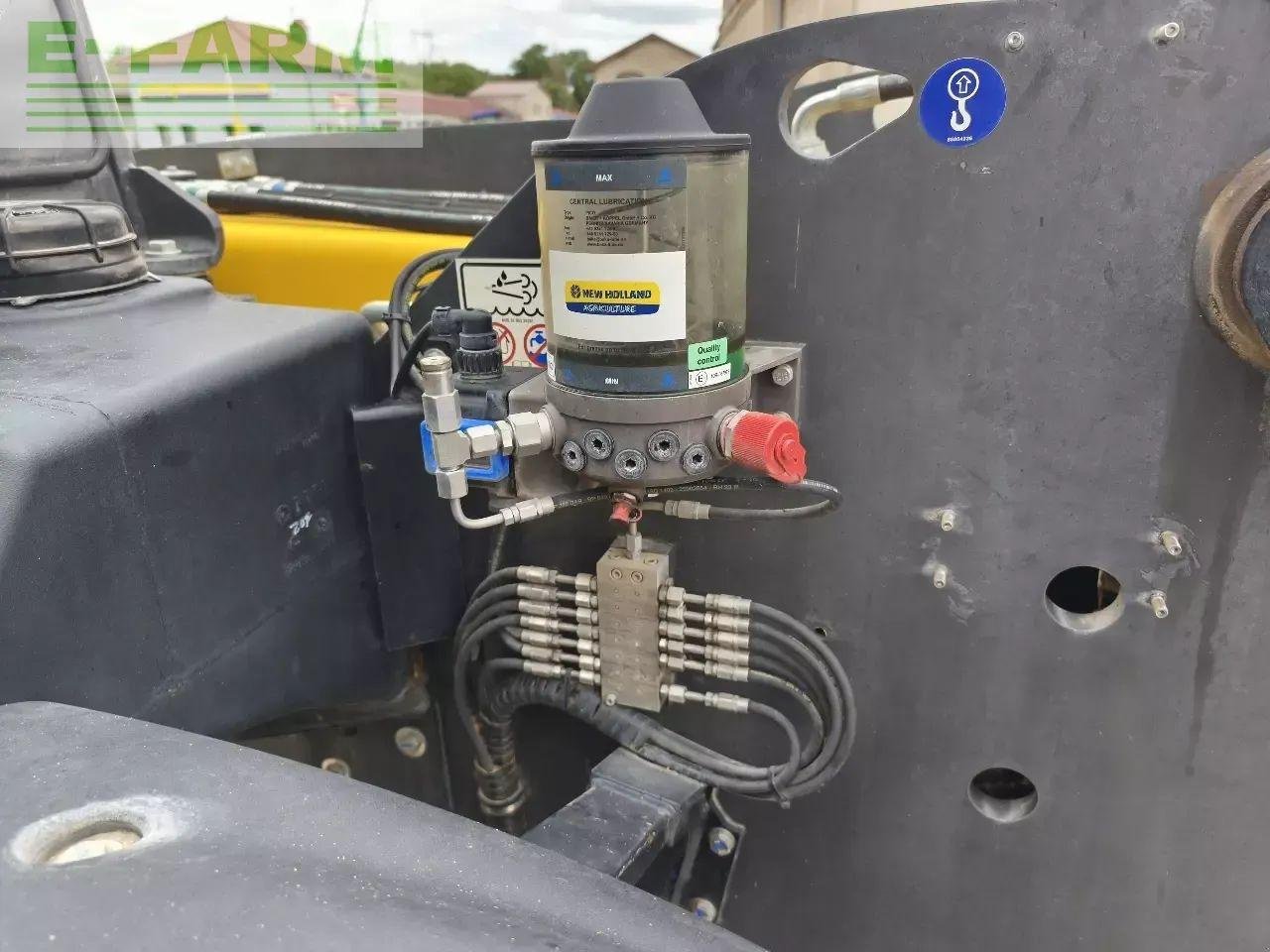 Teleskoplader typu New Holland th 7.42 elite, Gebrauchtmaschine v CHAUVONCOURT (Obrázek 10)