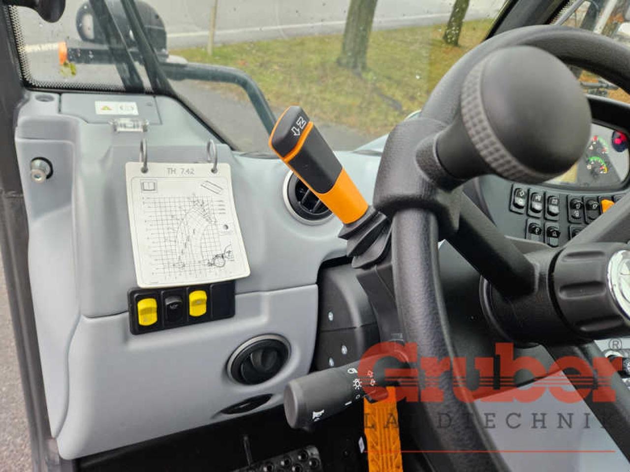 Teleskoplader tip New Holland TH 7.42 Elite, Gebrauchtmaschine in Ampfing (Poză 18)