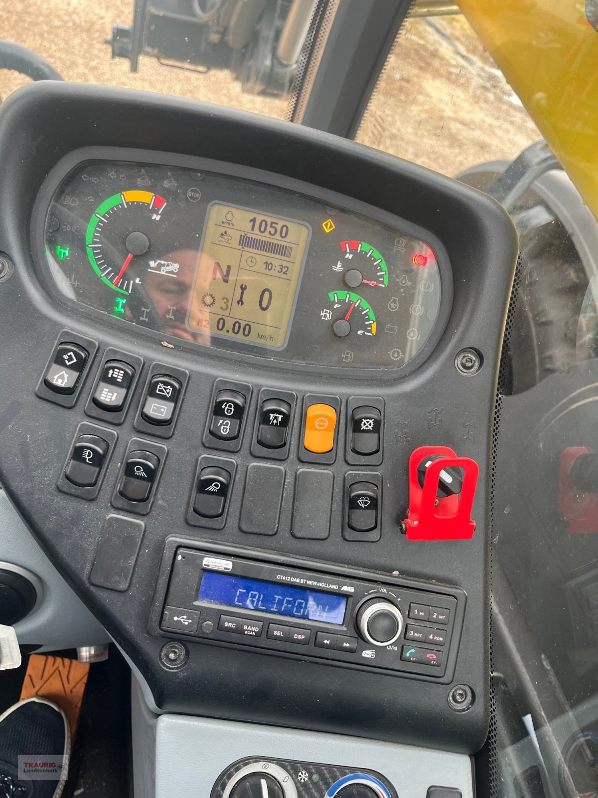 Teleskoplader от тип New Holland TH 7.42 Elite, Gebrauchtmaschine в Mainburg/Wambach (Снимка 7)