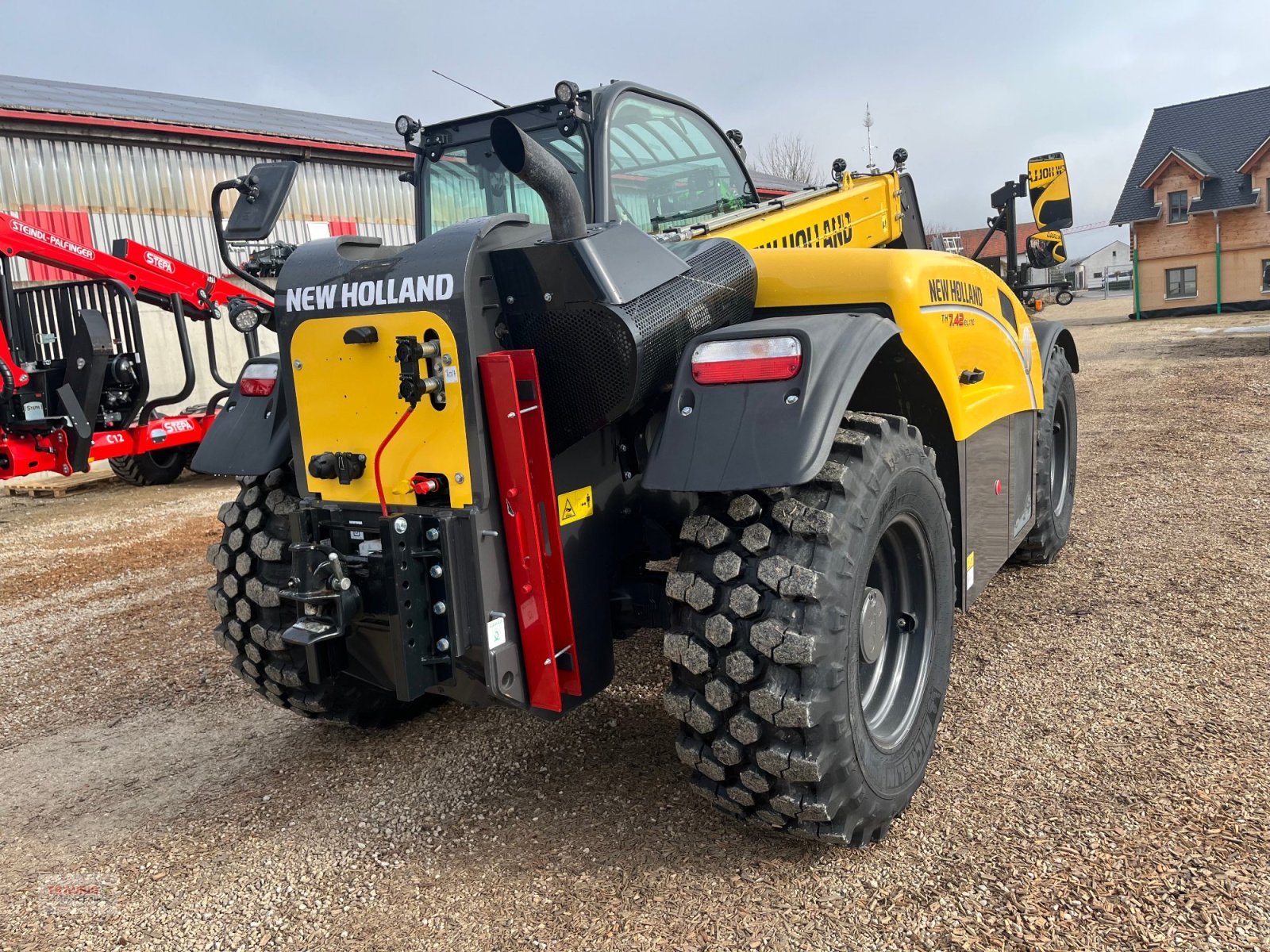 Teleskoplader от тип New Holland TH 7.42 Elite, Gebrauchtmaschine в Mainburg/Wambach (Снимка 18)