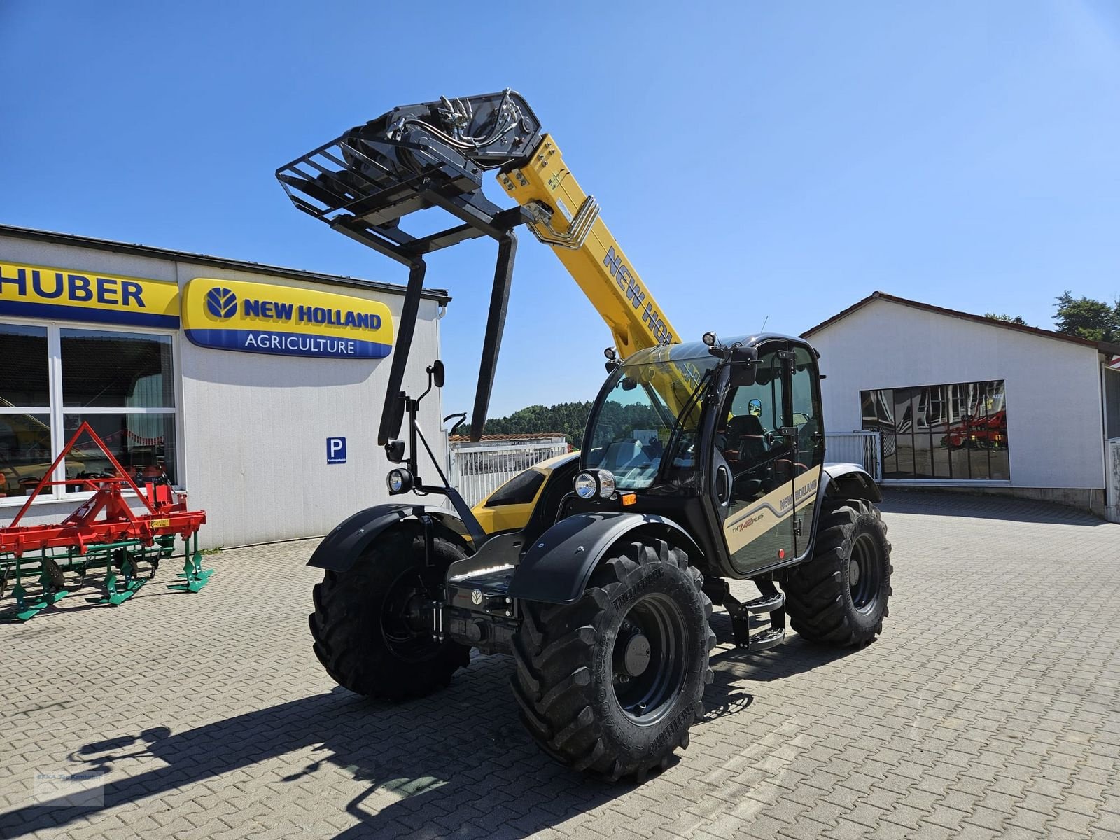 Teleskoplader typu New Holland TH 7.42 Plus, Gebrauchtmaschine v Erlbach (Obrázek 1)