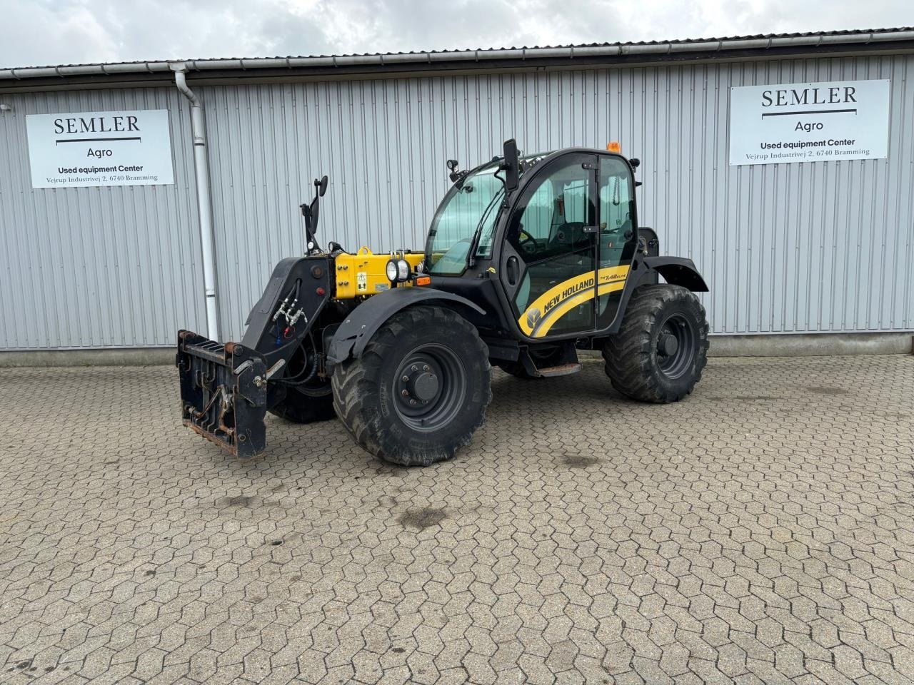 Teleskoplader typu New Holland TH 7.42, Gebrauchtmaschine v Bramming (Obrázek 1)