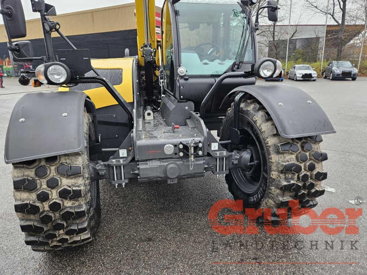 Teleskoplader des Typs New Holland TH 9.35 Elite, Gebrauchtmaschine in Ampfing (Bild 10)
