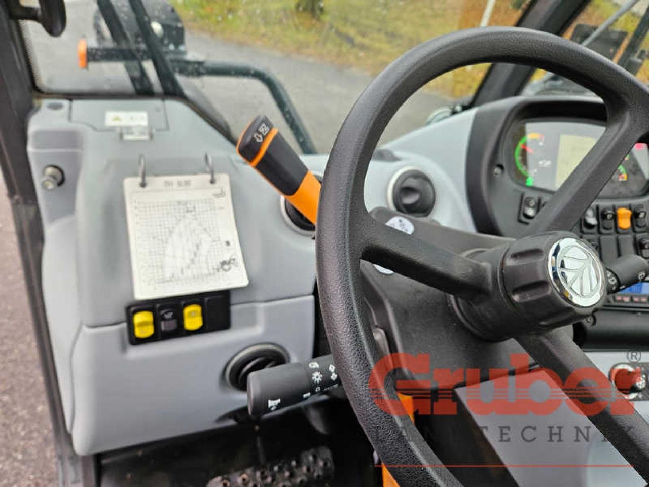 Teleskoplader des Typs New Holland TH 9.35 Elite, Gebrauchtmaschine in Ampfing (Bild 17)