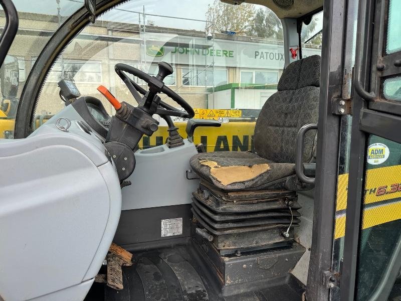 Teleskoplader des Typs New Holland TH6.32S, Gebrauchtmaschine in Wargnies Le Grand (Bild 10)
