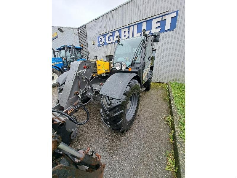 Teleskoplader typu New Holland TH636, Gebrauchtmaschine v PLUMELEC (Obrázek 8)