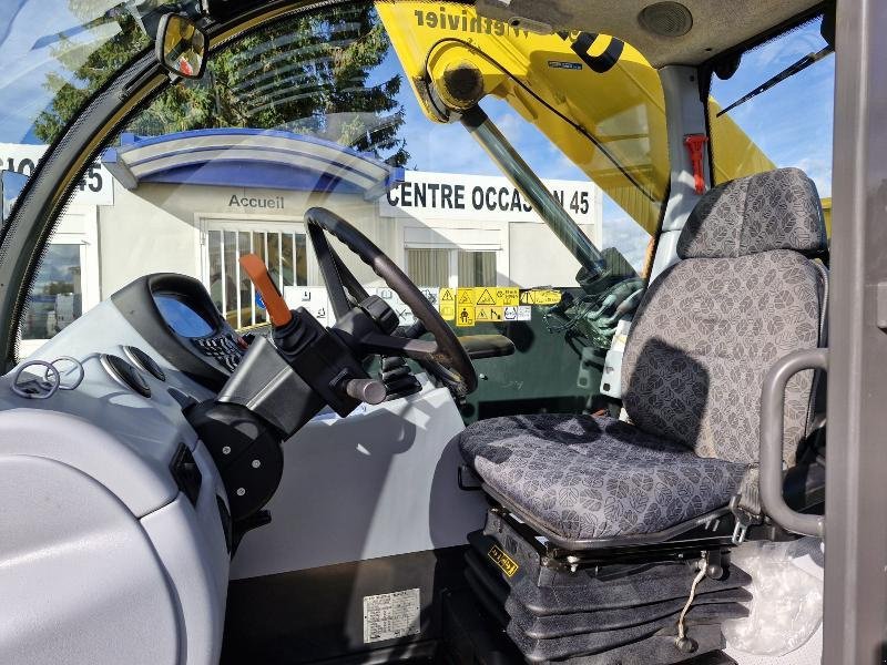 Teleskoplader of the type New Holland TH7.32, Gebrauchtmaschine in BRAY en Val (Picture 5)