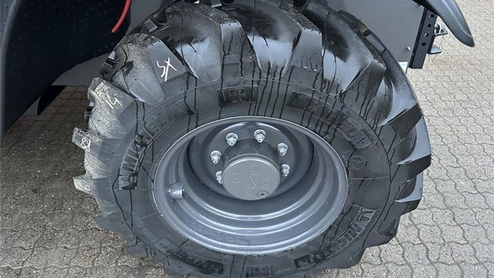 Teleskoplader от тип New Holland TH7.37 Plus, Gebrauchtmaschine в Gjerlev J. (Снимка 10)