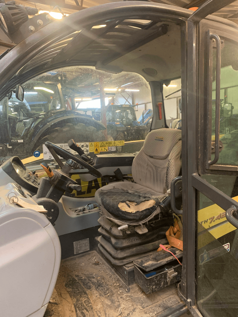 Teleskoplader a típus New Holland TH7.42 ELITE, Gebrauchtmaschine ekkor: CONDE SUR VIRE (Kép 3)