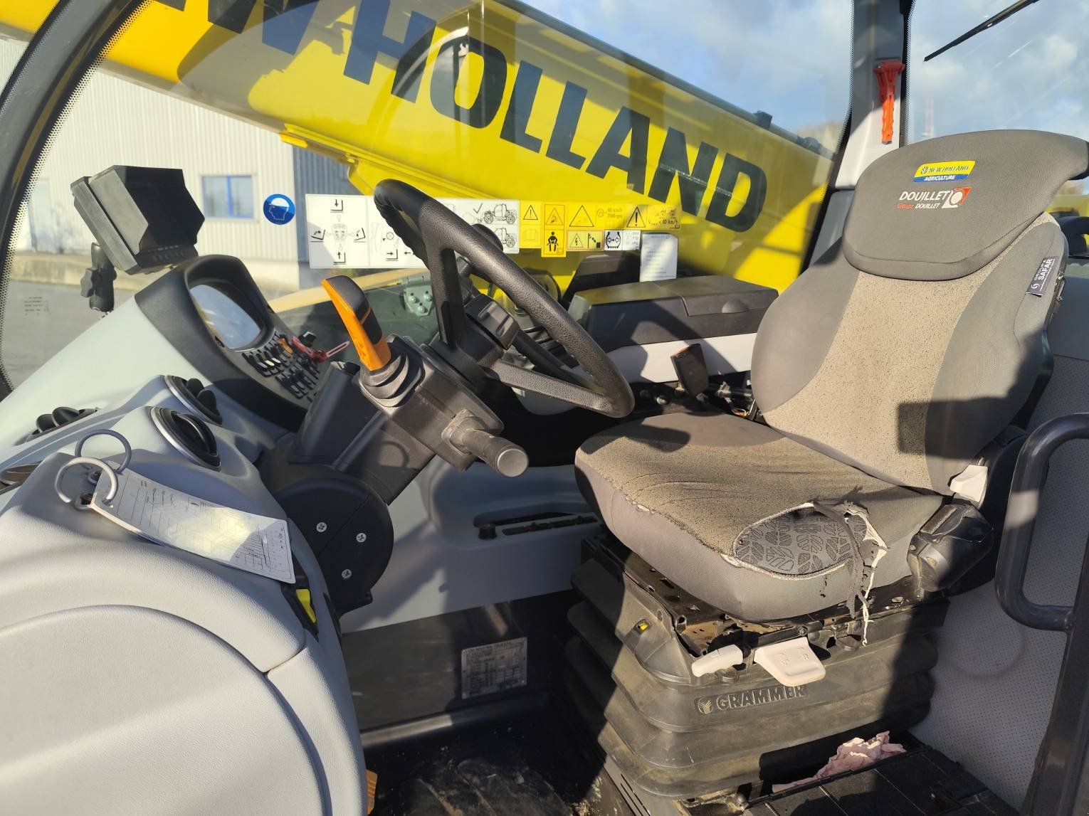 Teleskoplader typu New Holland TH7.42, Gebrauchtmaschine v Le Horps (Obrázek 7)