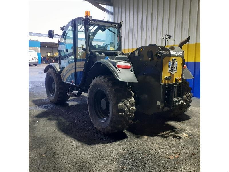 Teleskoplader des Typs New Holland TH7.42, Gebrauchtmaschine in HERLIN LE SEC (Bild 7)