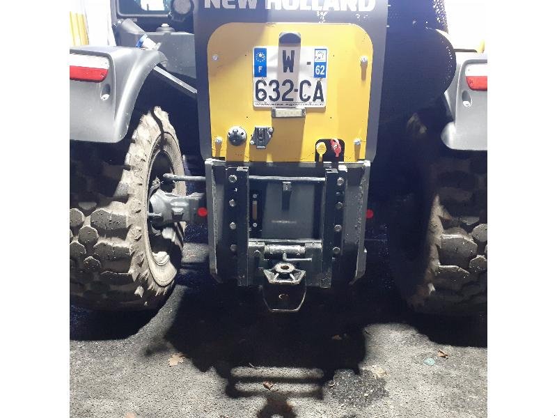 Teleskoplader des Typs New Holland TH7.42, Gebrauchtmaschine in HERLIN LE SEC (Bild 5)