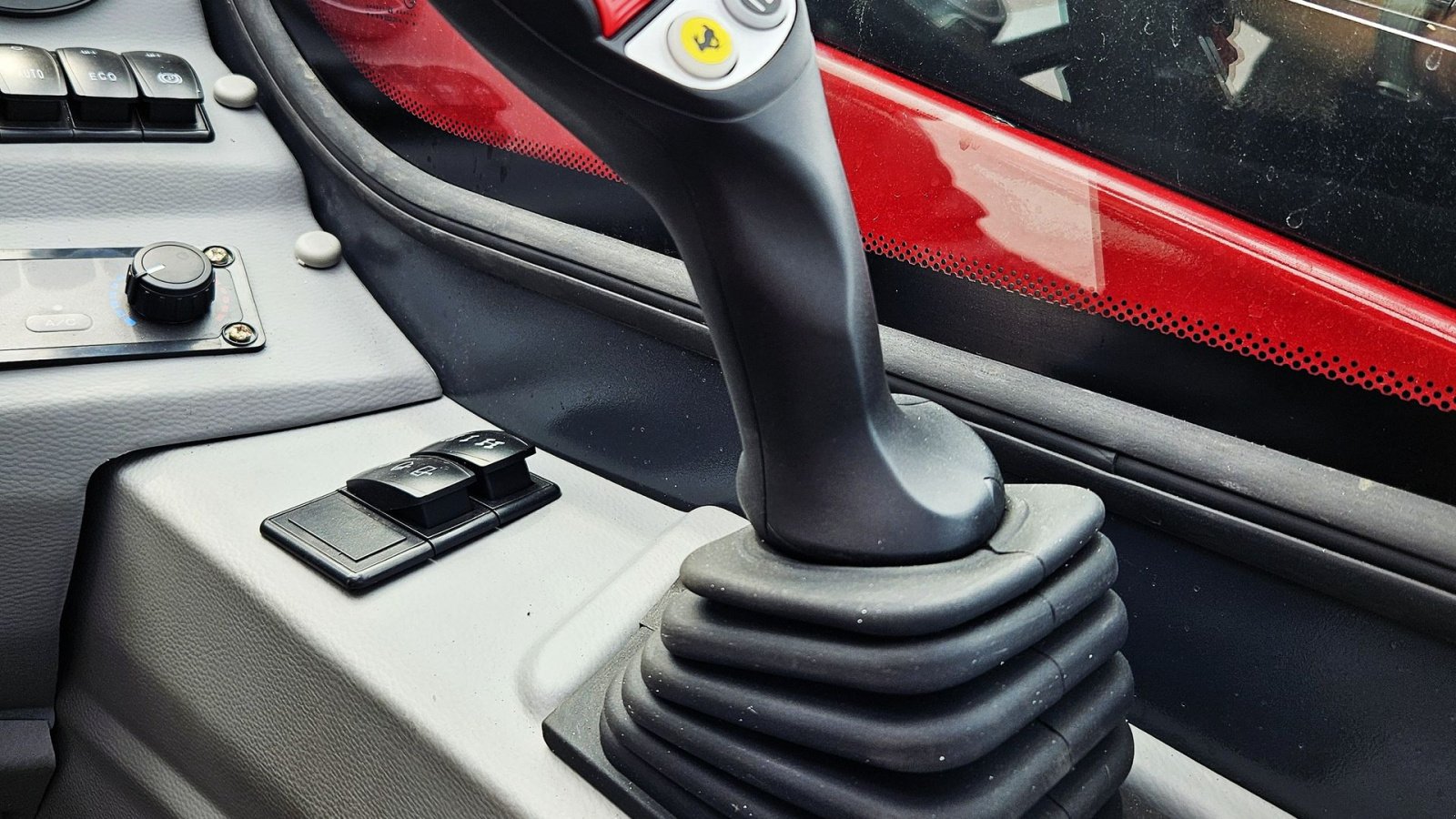 Teleskoplader typu Sonstige 2615 / mini teleskoplæsser / Perkins motor / fabriksny, Gebrauchtmaschine v Arden (Obrázek 16)