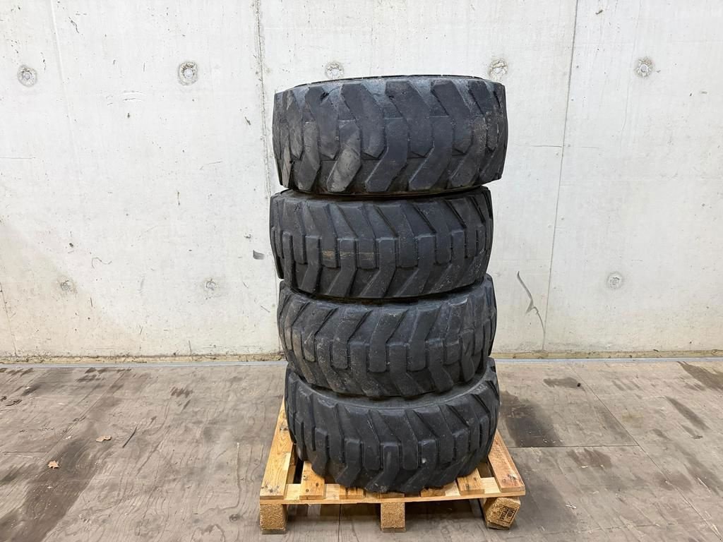 Teleskoplader Türe ait Sonstige CAMSO 12.0-16.5, Neumaschine içinde Lunteren (resim 1)