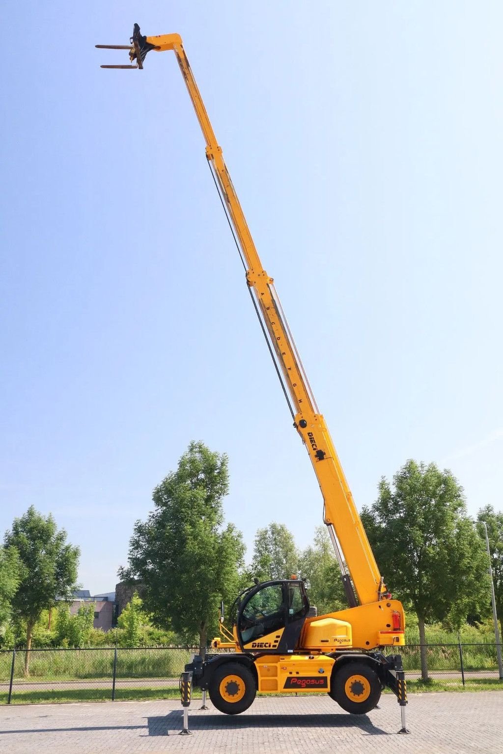 Teleskoplader del tipo Sonstige Dieci PEGASUS 50.21 FORKS LOW HOURS GOOD CONDITION, Gebrauchtmaschine In Marknesse (Immagine 9)