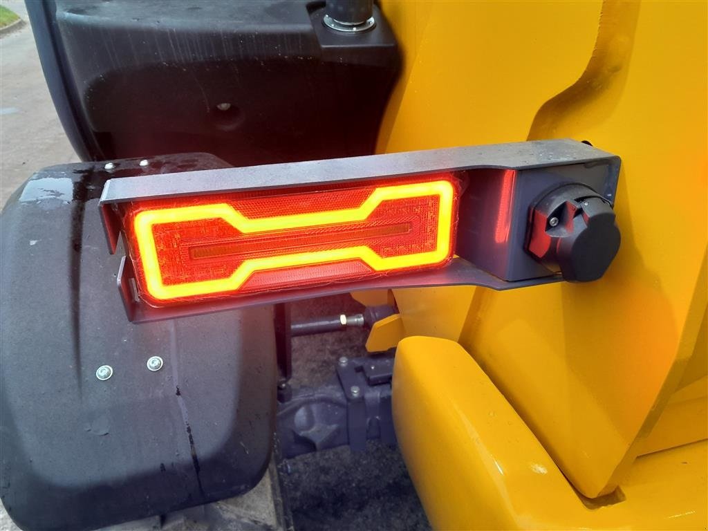 Teleskoplader of the type Sonstige EUROTRAC TH25.6 FABRIKS NY, Gebrauchtmaschine in Rødekro (Picture 9)