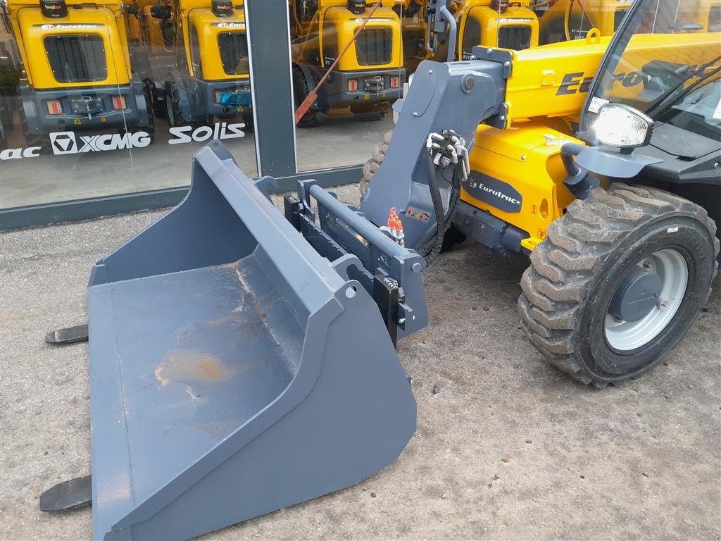 Teleskoplader of the type Sonstige EUROTRAC TH25.6 FABRIKS NY, Gebrauchtmaschine in Rødekro (Picture 20)