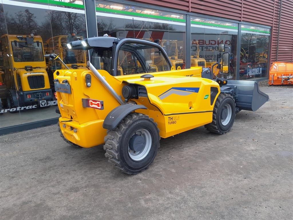 Teleskoplader of the type Sonstige EUROTRAC TH25.6 FABRIKS NY, Gebrauchtmaschine in Rødekro (Picture 21)