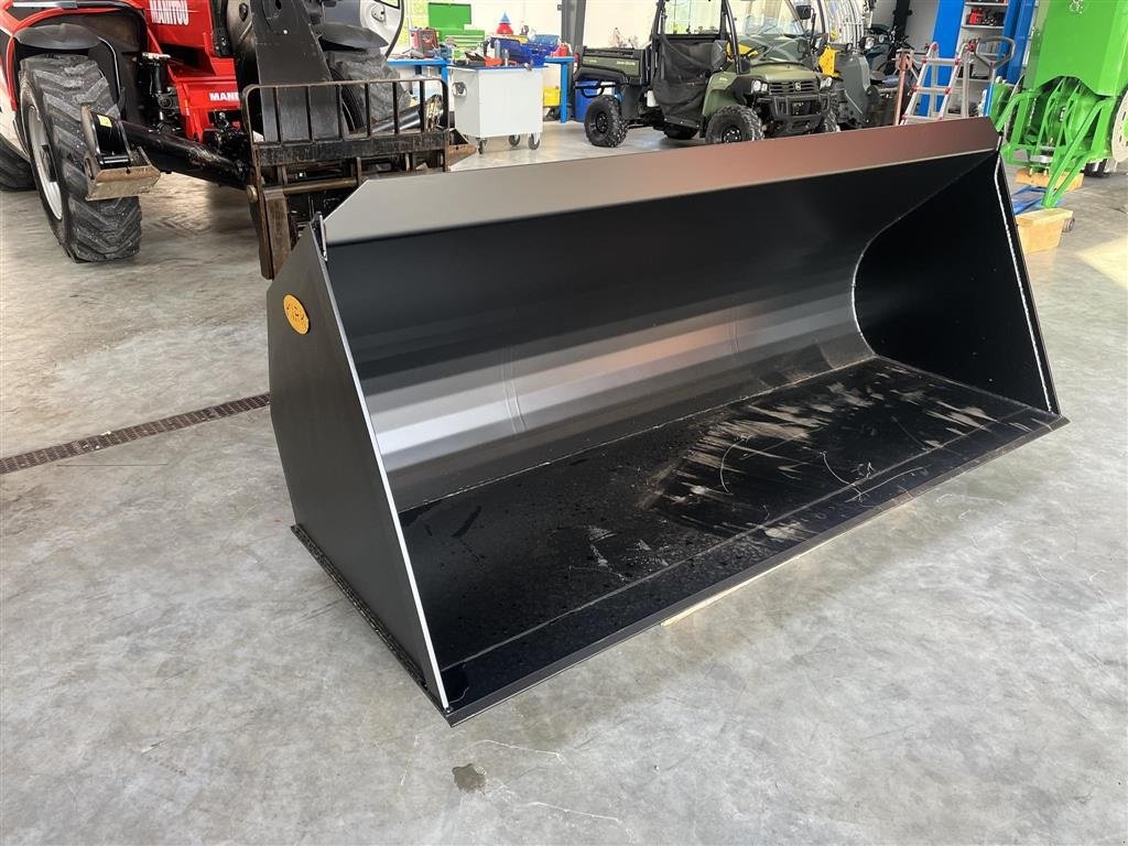 Teleskoplader des Typs Sonstige KS2500 skovl med beslag til JCB Q-fit, Gebrauchtmaschine in Mariager (Bild 2)