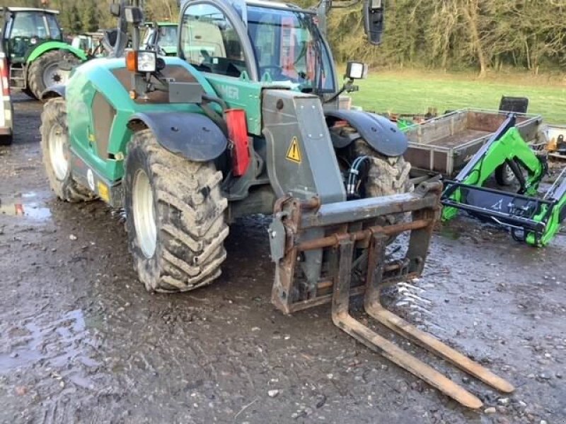 Teleskoplader of the type Sonstige KT407, Gebrauchtmaschine in les hayons (Picture 1)