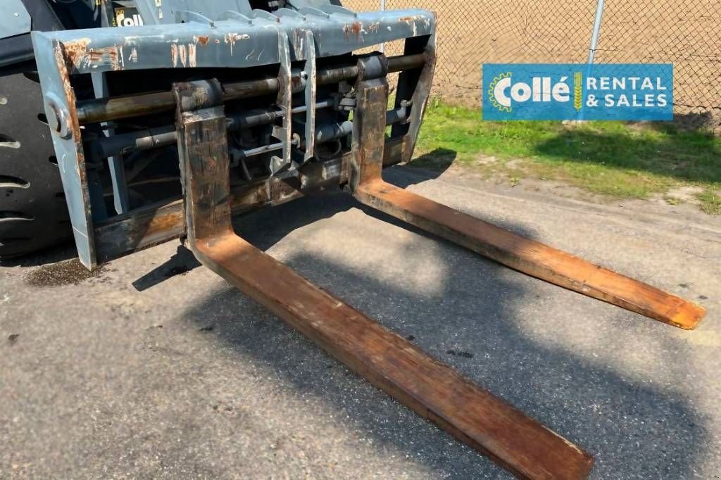 Teleskoplader des Typs Sonstige MAGNI HTH 25.11 2013, Gebrauchtmaschine in Sittard (Bild 8)