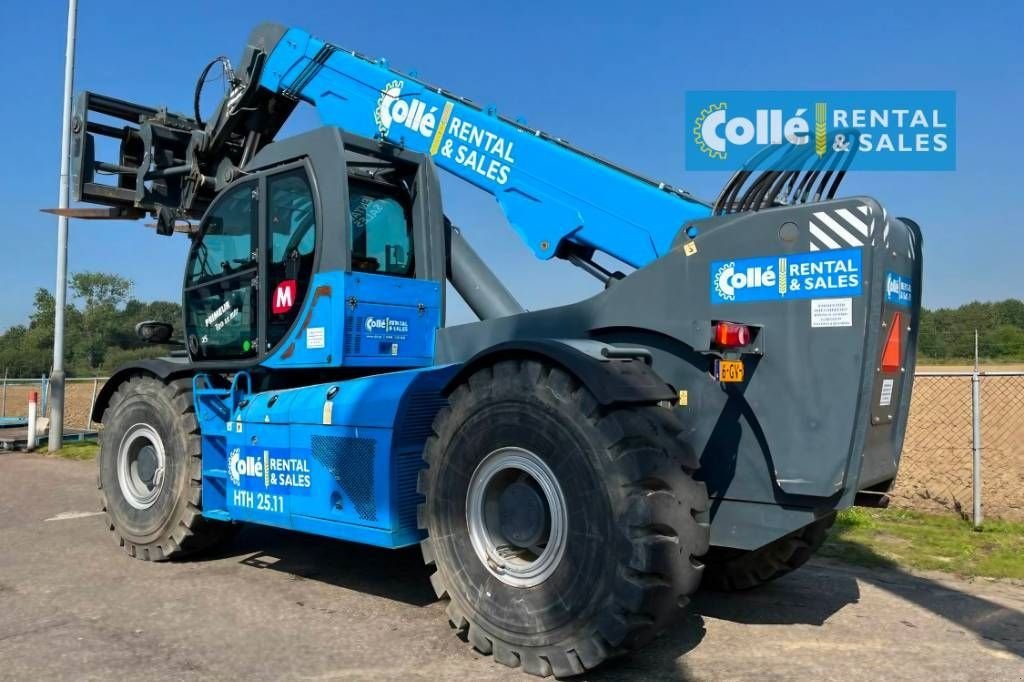 Teleskoplader des Typs Sonstige MAGNI HTH 25.11 2013, Gebrauchtmaschine in Sittard (Bild 5)