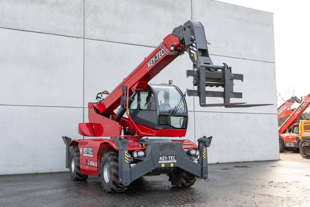 Teleskoplader van het type Sonstige MAGNI RTH 4.18, Gebrauchtmaschine in Moerbeke (Foto 2)