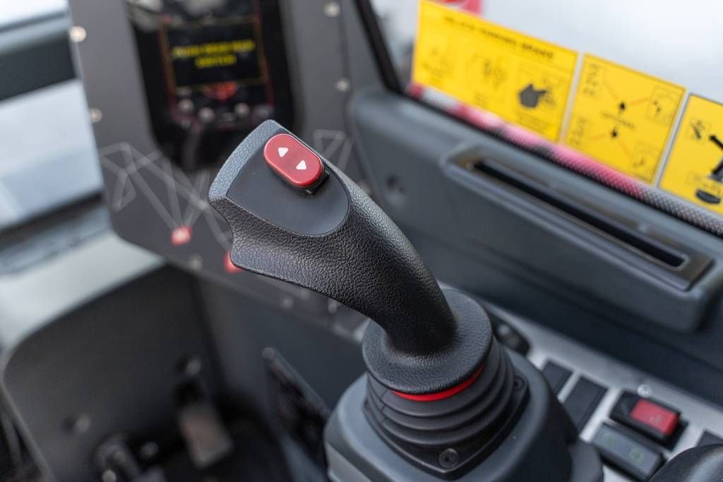 Teleskoplader van het type Sonstige MAGNI RTH 4.18, Gebrauchtmaschine in Moerbeke (Foto 11)