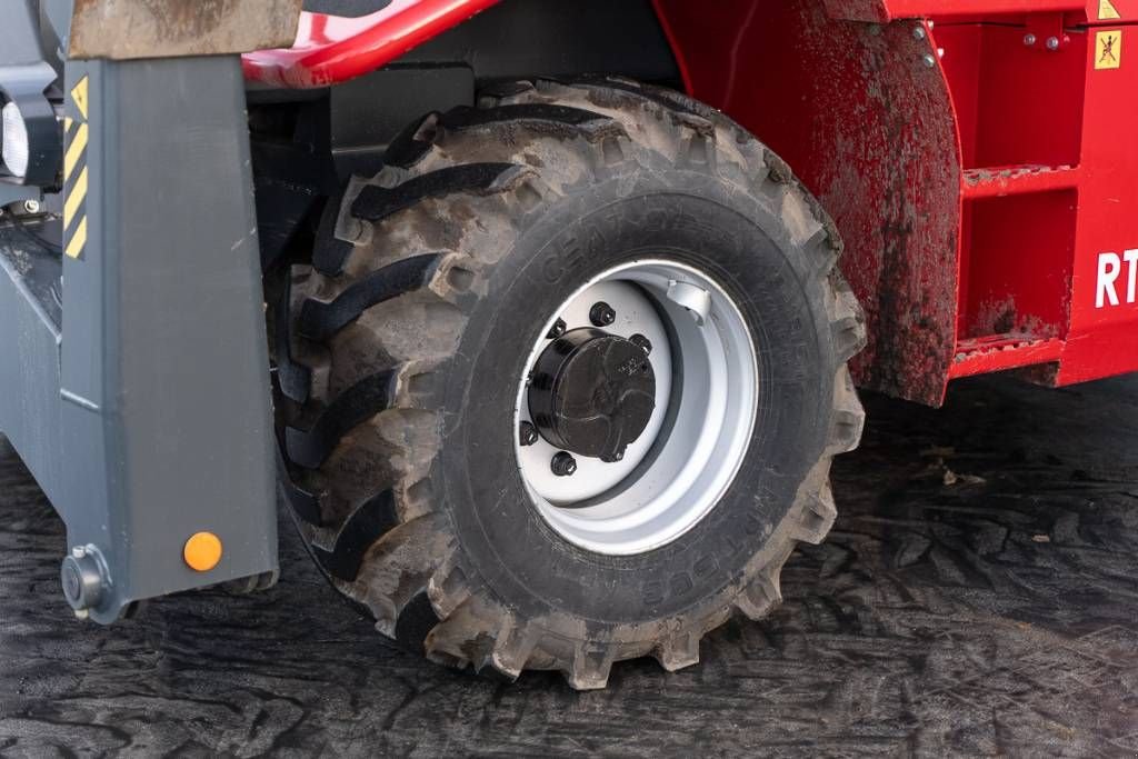 Teleskoplader van het type Sonstige MAGNI RTH 4.18, Gebrauchtmaschine in Moerbeke (Foto 9)