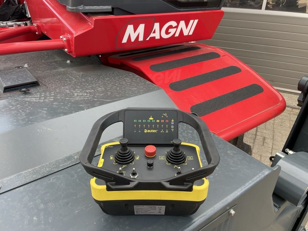 Teleskoplader of the type Sonstige MAGNI RTH 5.18 roterende verreiker 5 T 18 m, Gebrauchtmaschine in Neer (Picture 7)