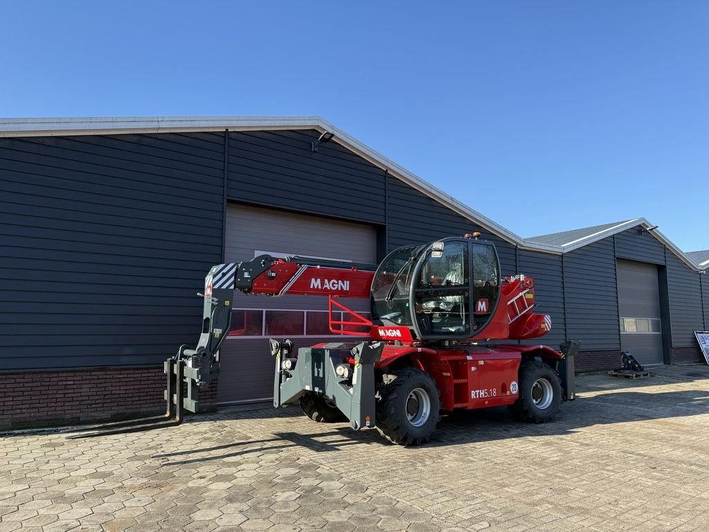 Teleskoplader van het type Sonstige MAGNI RTH 5.18 roterende verreiker NIEUW, Neumaschine in Neer (Foto 10)