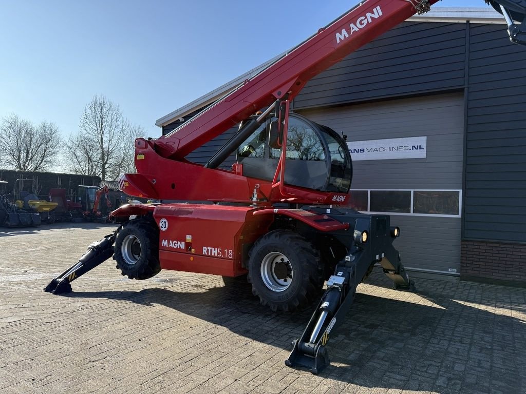 Teleskoplader van het type Sonstige MAGNI RTH 5.18 roterende verreiker NIEUW, Neumaschine in Neer (Foto 5)