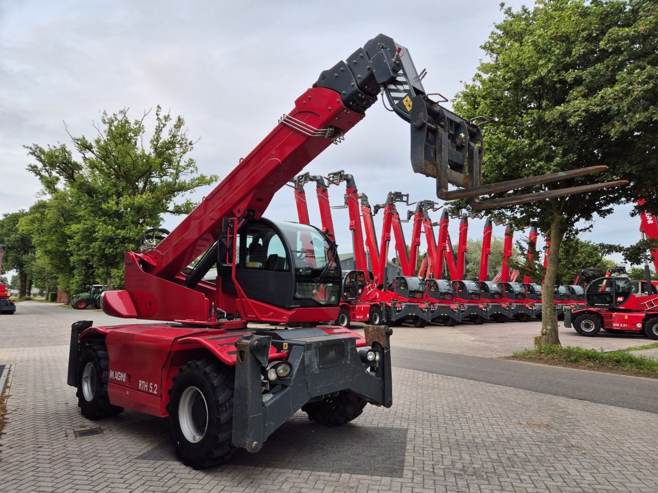 Teleskoplader of the type Sonstige MAGNI RTH 5.21, Gebrauchtmaschine in Lunteren (Picture 7)