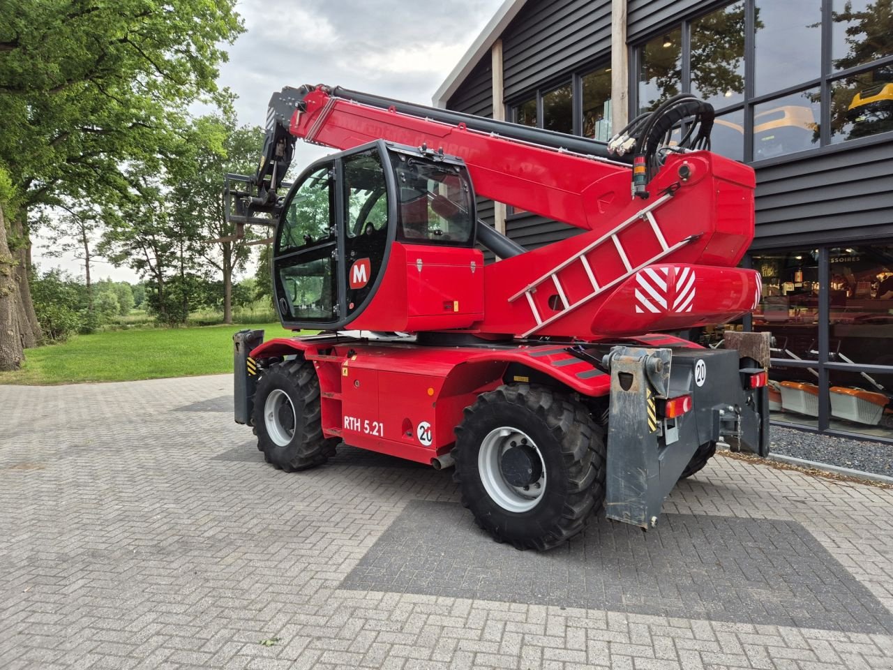 Teleskoplader of the type Sonstige MAGNI RTH 5.21, Gebrauchtmaschine in Lunteren (Picture 3)