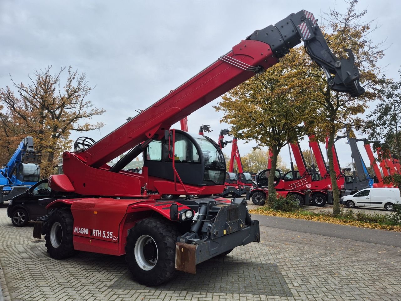 Teleskoplader a típus Sonstige MAGNI RTH 5.25 SH, Gebrauchtmaschine ekkor: Lunteren (Kép 3)