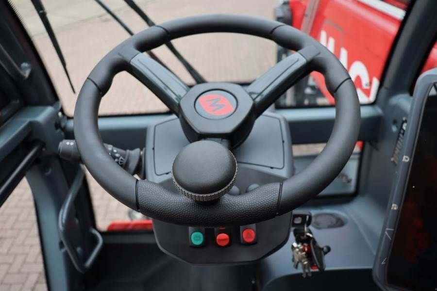 Teleskoplader of the type Sonstige MAGNI RTH 6.25 Valid inspection, *Guarantee! 6t Cap. 25m, Gebrauchtmaschine in Groenlo (Picture 5)