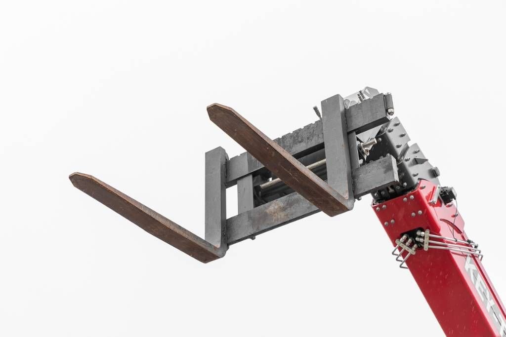 Teleskoplader typu Sonstige MAGNI RTH 6.25, Gebrauchtmaschine v Moerbeke (Obrázek 9)