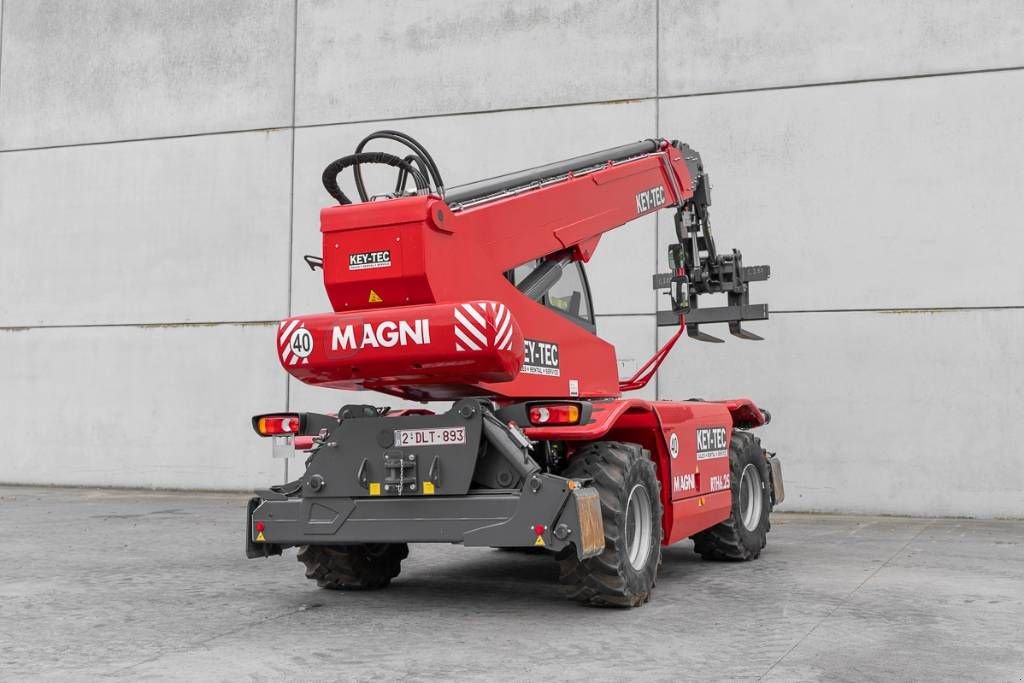 Teleskoplader of the type Sonstige MAGNI RTH 6.25, Gebrauchtmaschine in Moerbeke (Picture 5)