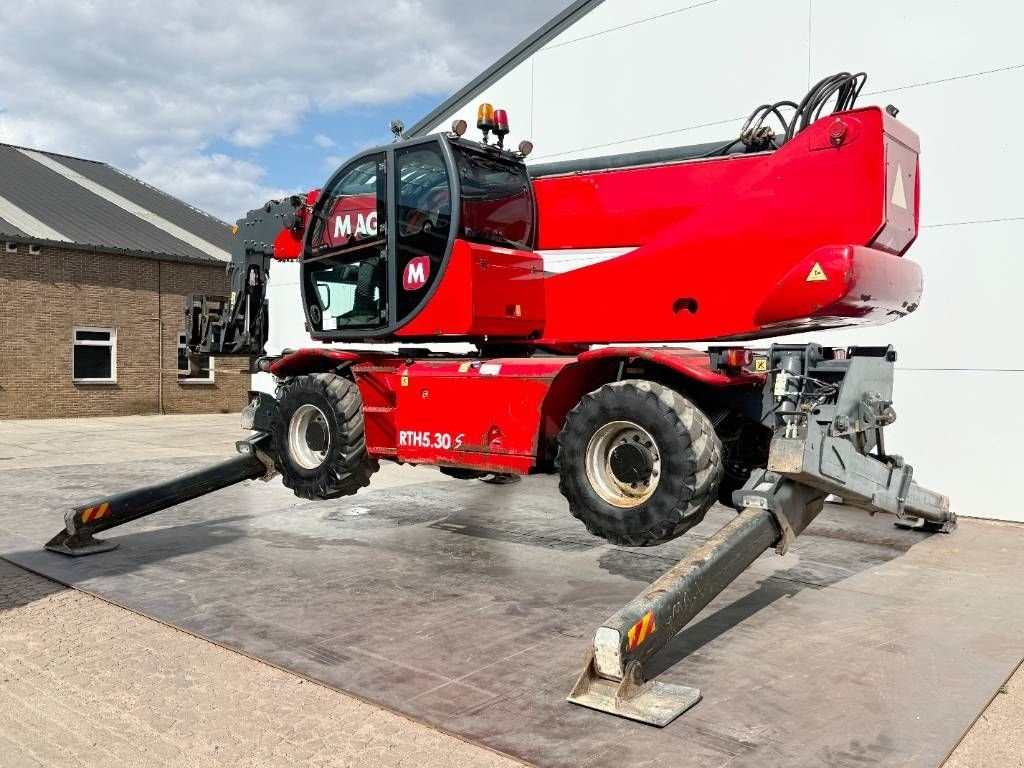 Teleskoplader του τύπου Sonstige MAGNI RTH5.30 - Remote Control / 4x4x4 / Airco, Gebrauchtmaschine σε Veldhoven (Φωτογραφία 3)