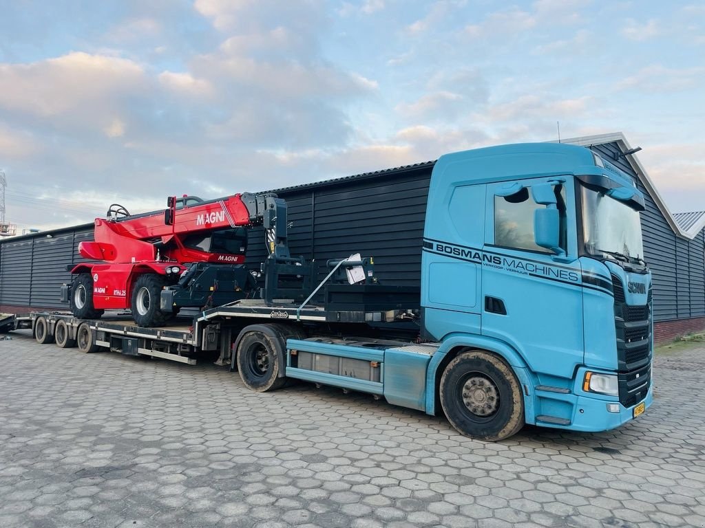 Teleskoplader des Typs Sonstige MAGNI TE HUUR Magni RTH 6.25 roterende verreiker 6 T 25 M, Gebrauchtmaschine in Neer (Bild 11)