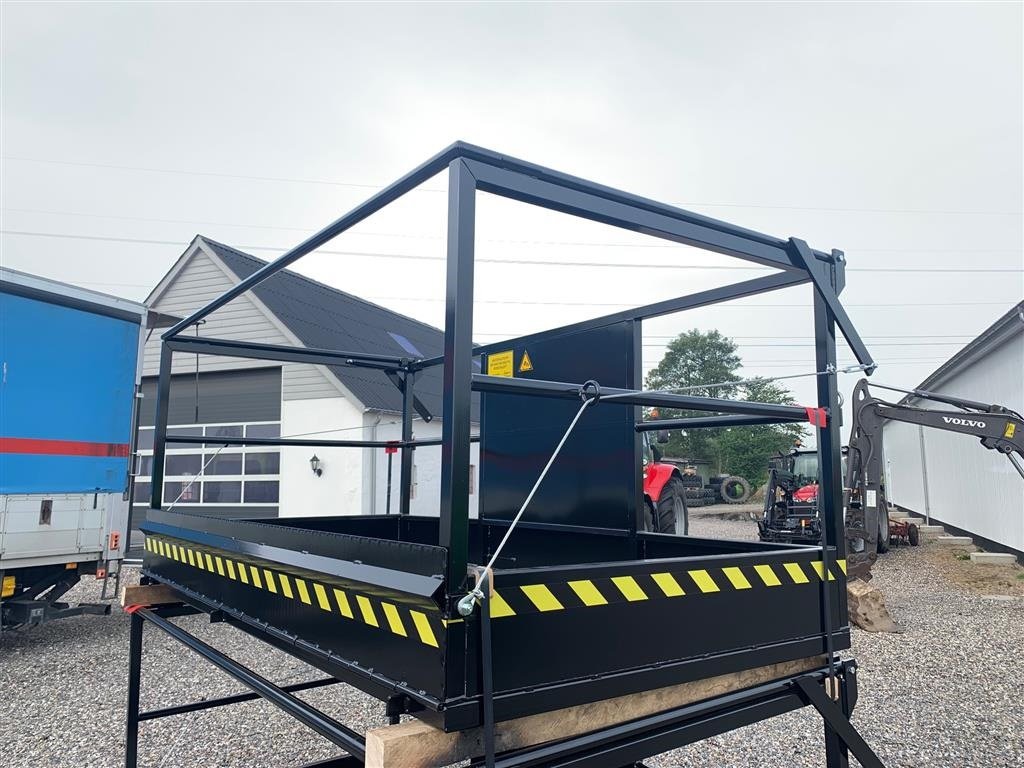 Teleskoplader des Typs Sonstige Materialekurv til gafler, Gebrauchtmaschine in Mariager (Bild 2)