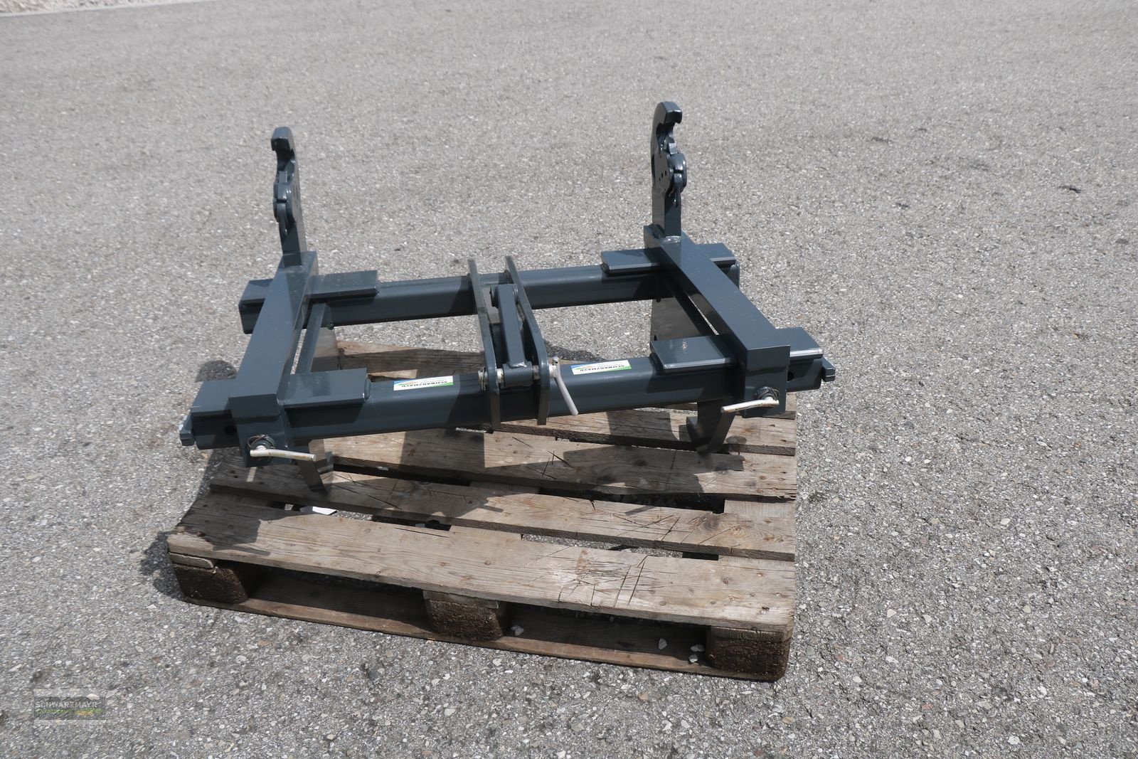 Teleskoplader des Typs Sonstige Saphir Adapter JCB 3-Punkt, Neumaschine in Aurolzmünster (Bild 2)