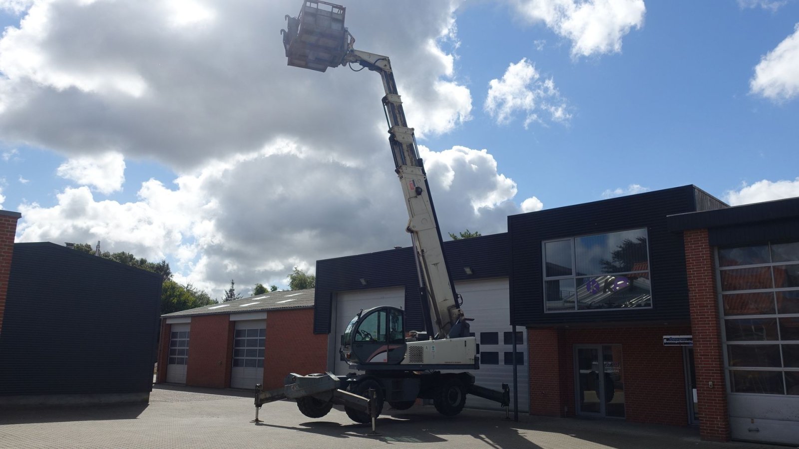 Teleskoplader des Typs Terex Girolift 5022 // Genie GTH 5022 // Med fjernbetjening, Gebrauchtmaschine in Skive (Bild 3)